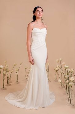 Robe de mariée de la boutique Féerie 7