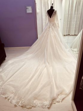 Robe de mariée de la boutique Féerie 8
